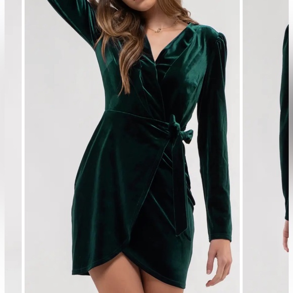 August Sky Dresses & Skirts - August Sky Women’s Long Sleeve Velvet Faux Wrap Mini Dress/Frock-M HunterGreen